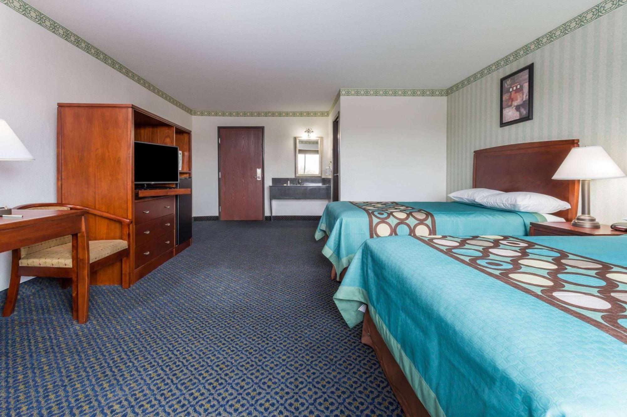 ซูเปอร์ 8 บาย วินด์แฮม แซคราเมนโต Hotel ซาคราเมนโต ภายนอก รูปภาพ
