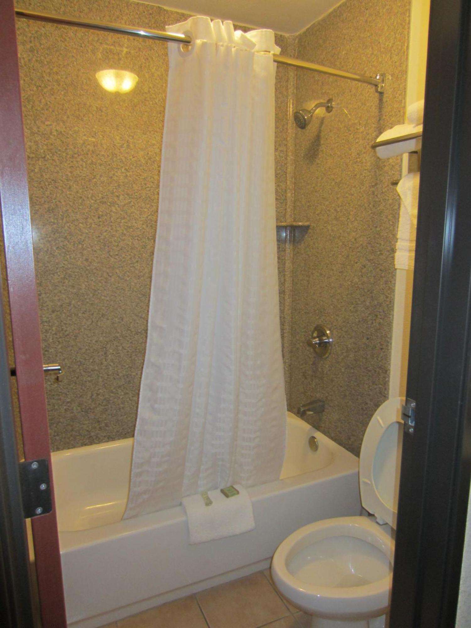 ซูเปอร์ 8 บาย วินด์แฮม แซคราเมนโต Hotel ซาคราเมนโต ภายนอก รูปภาพ